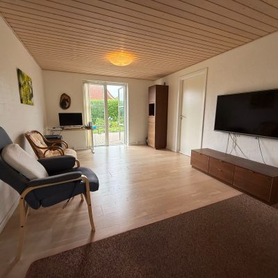 Stue med udgang til terrasse